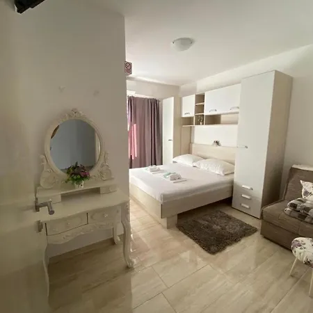 By The Sea Tucepi, Makarska - 22656 Apartment *